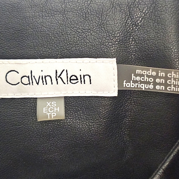Calvin Klein Faux Leather Jacket Womens XS Bell Sleeve Zipper Motorcycle Black - Picture 3 of 7